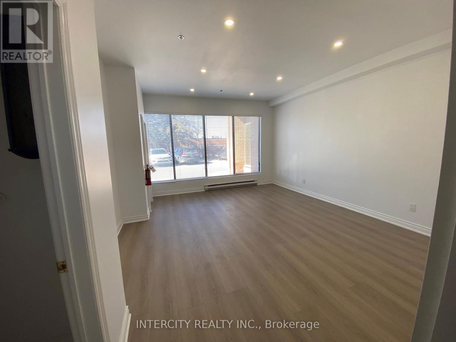 34 - 665 MILLWAY AVENUE Image 1
