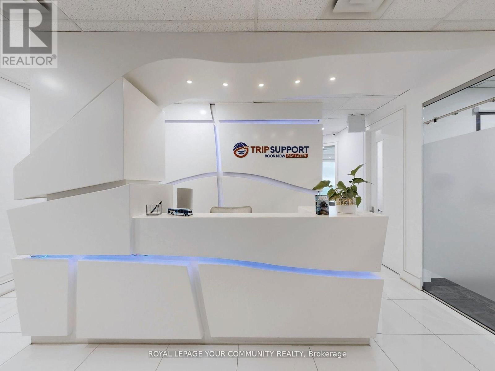 1101** - 7191 YONGE STREET Image 5