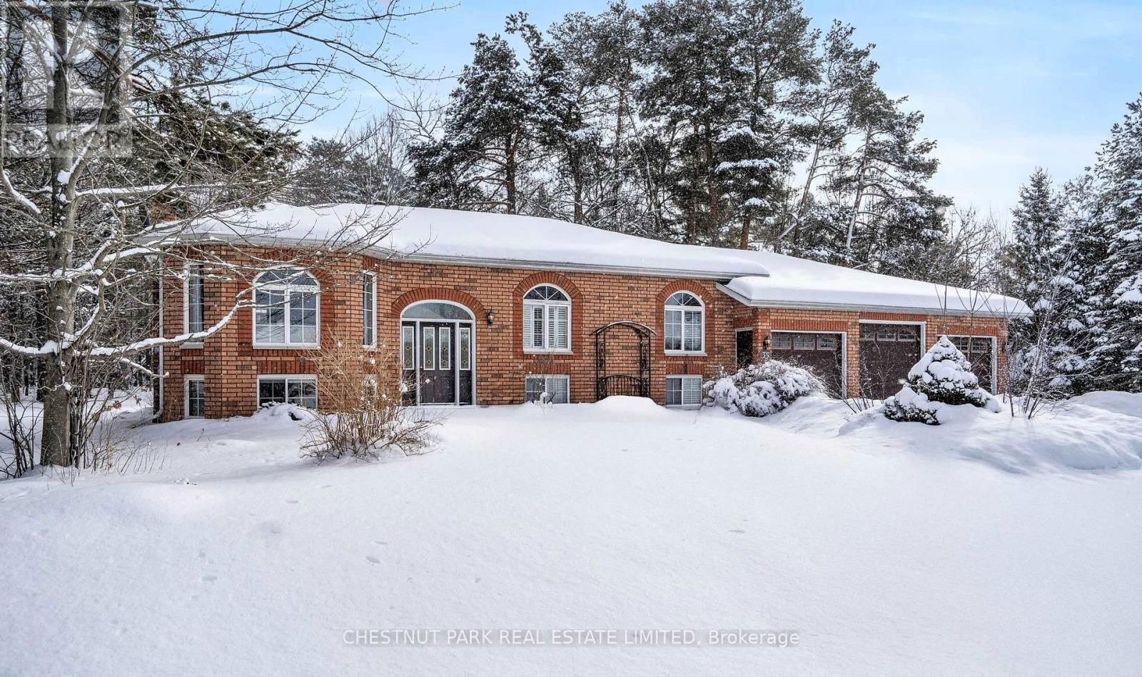 35 PINE PARK BOULEVARD Image 2