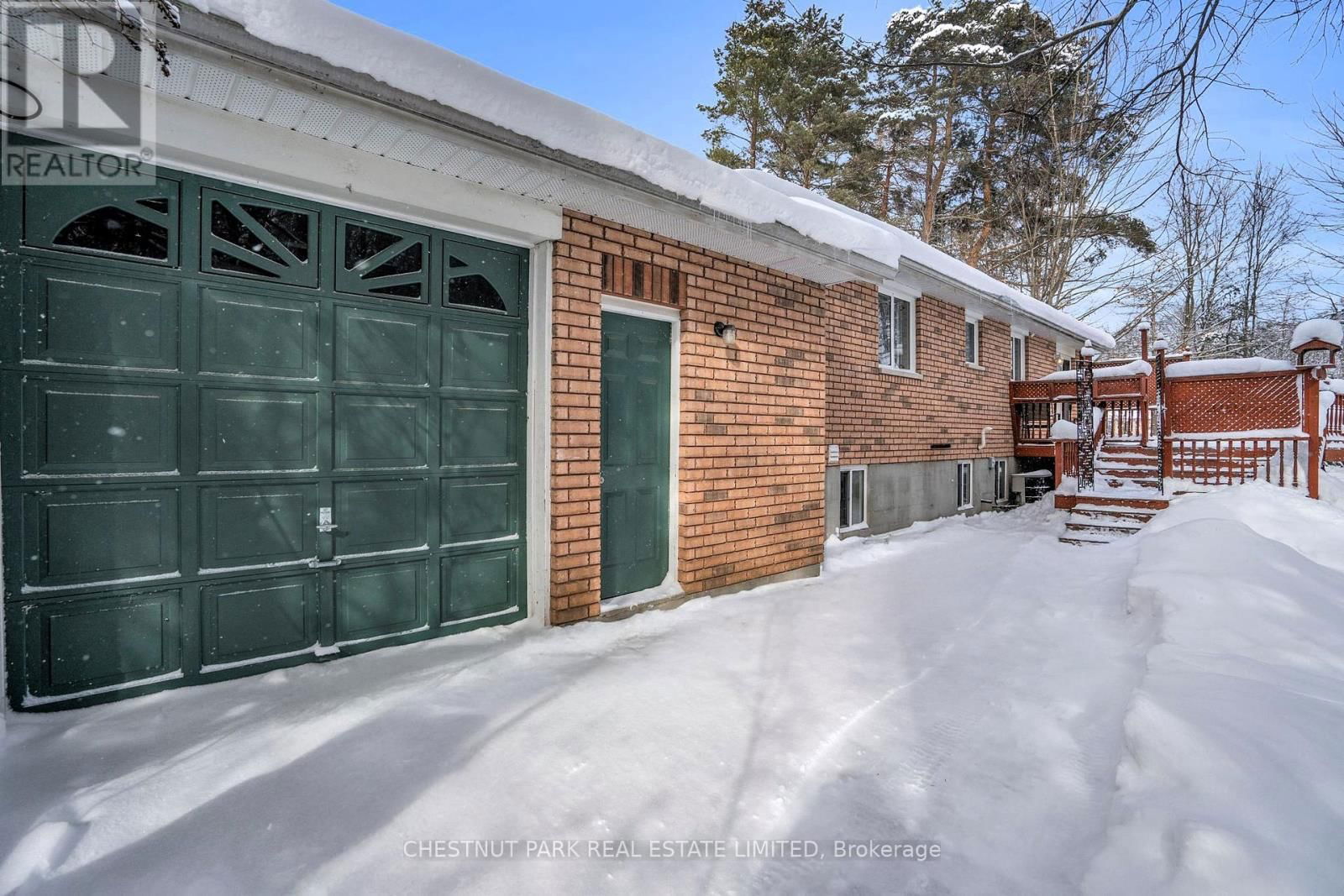 35 PINE PARK BOULEVARD Image 33