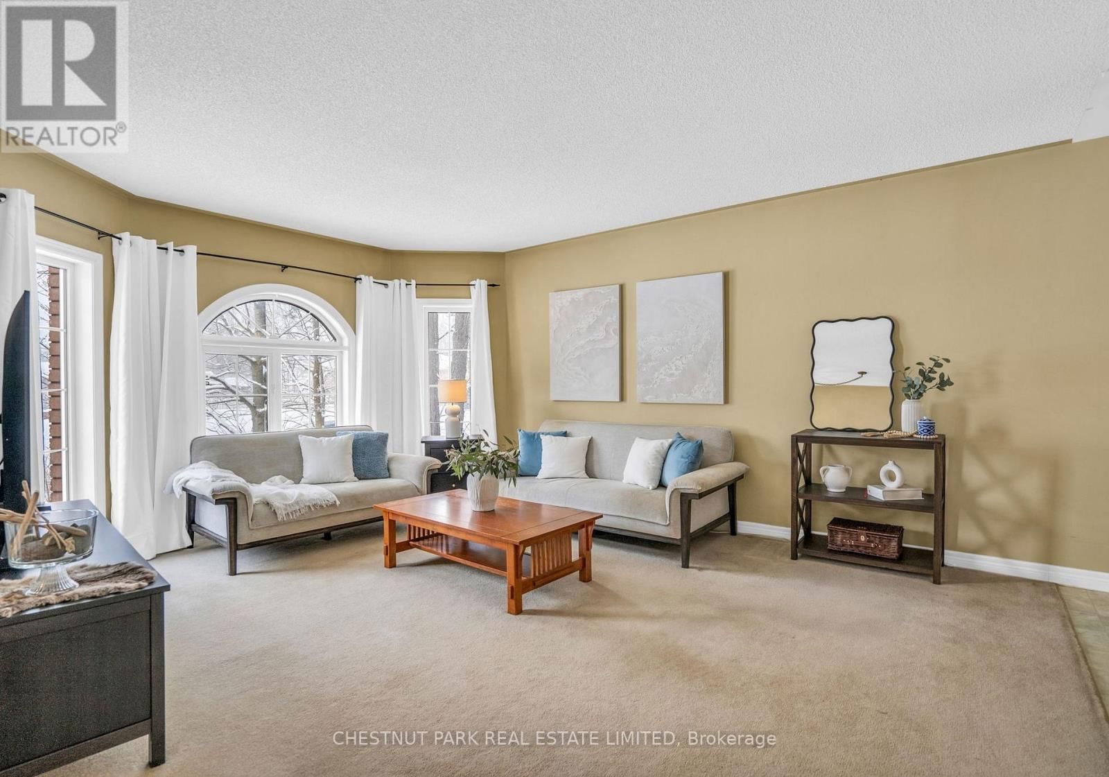 35 PINE PARK BOULEVARD Image 4