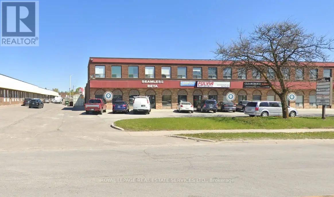 Unit 5-6 - 566 RIVERMEDE ROAD Image 1