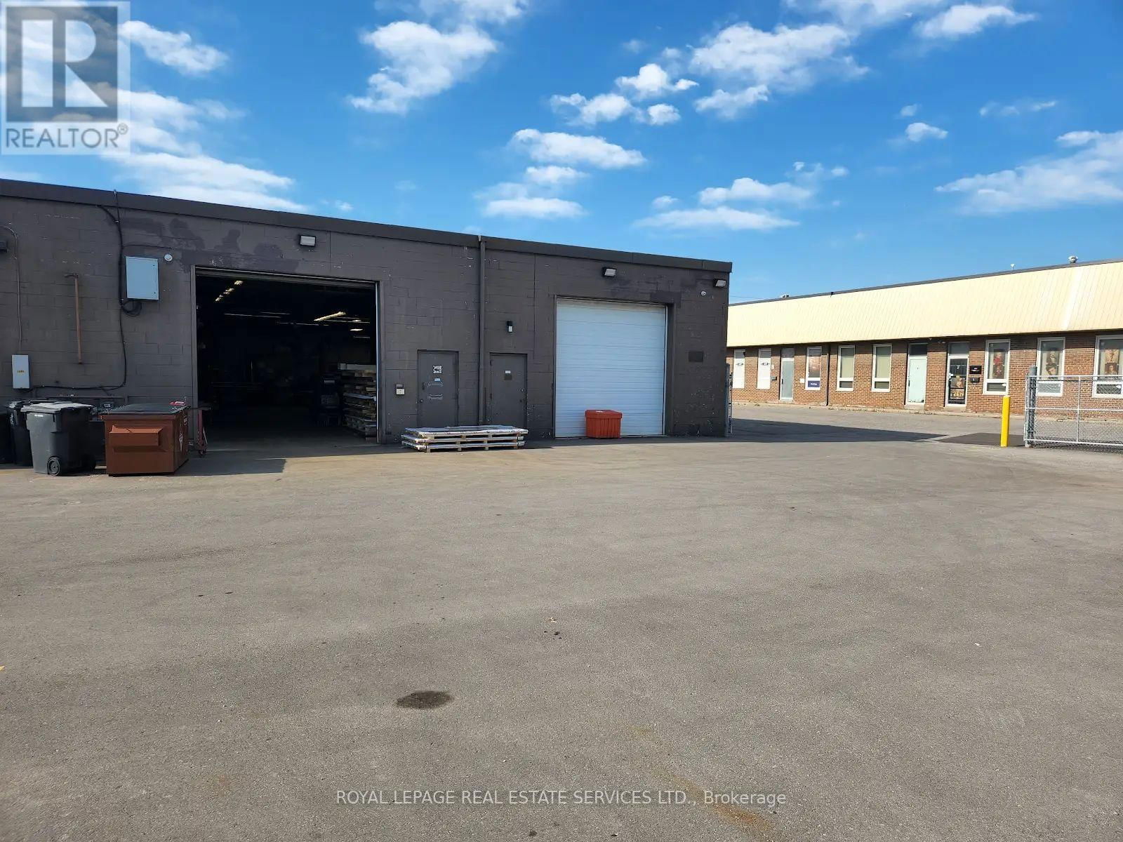 Unit 5-6 - 566 RIVERMEDE ROAD Image 10