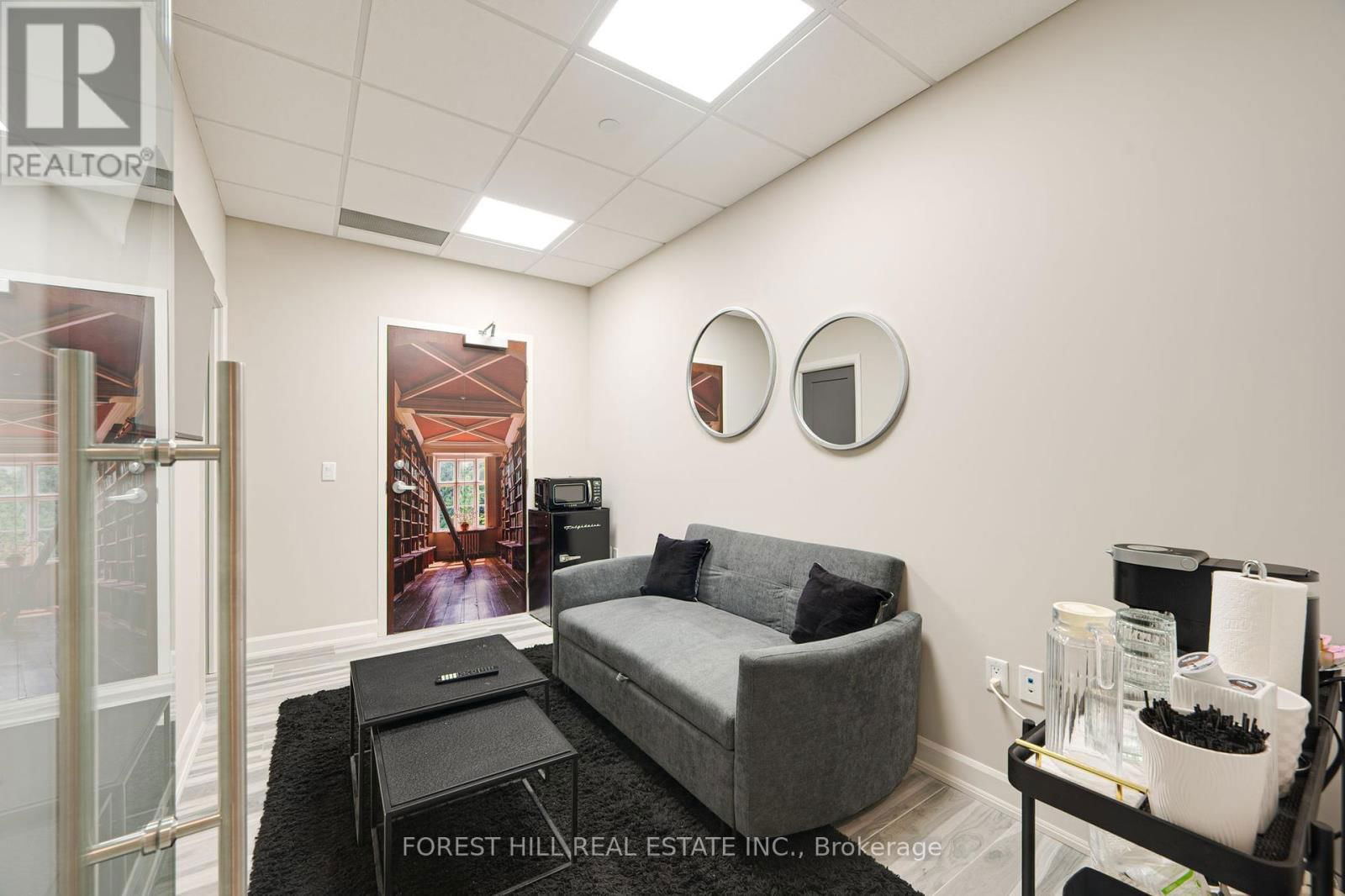 307 & 308 - 200 CACHET WOODS COURT Image 32