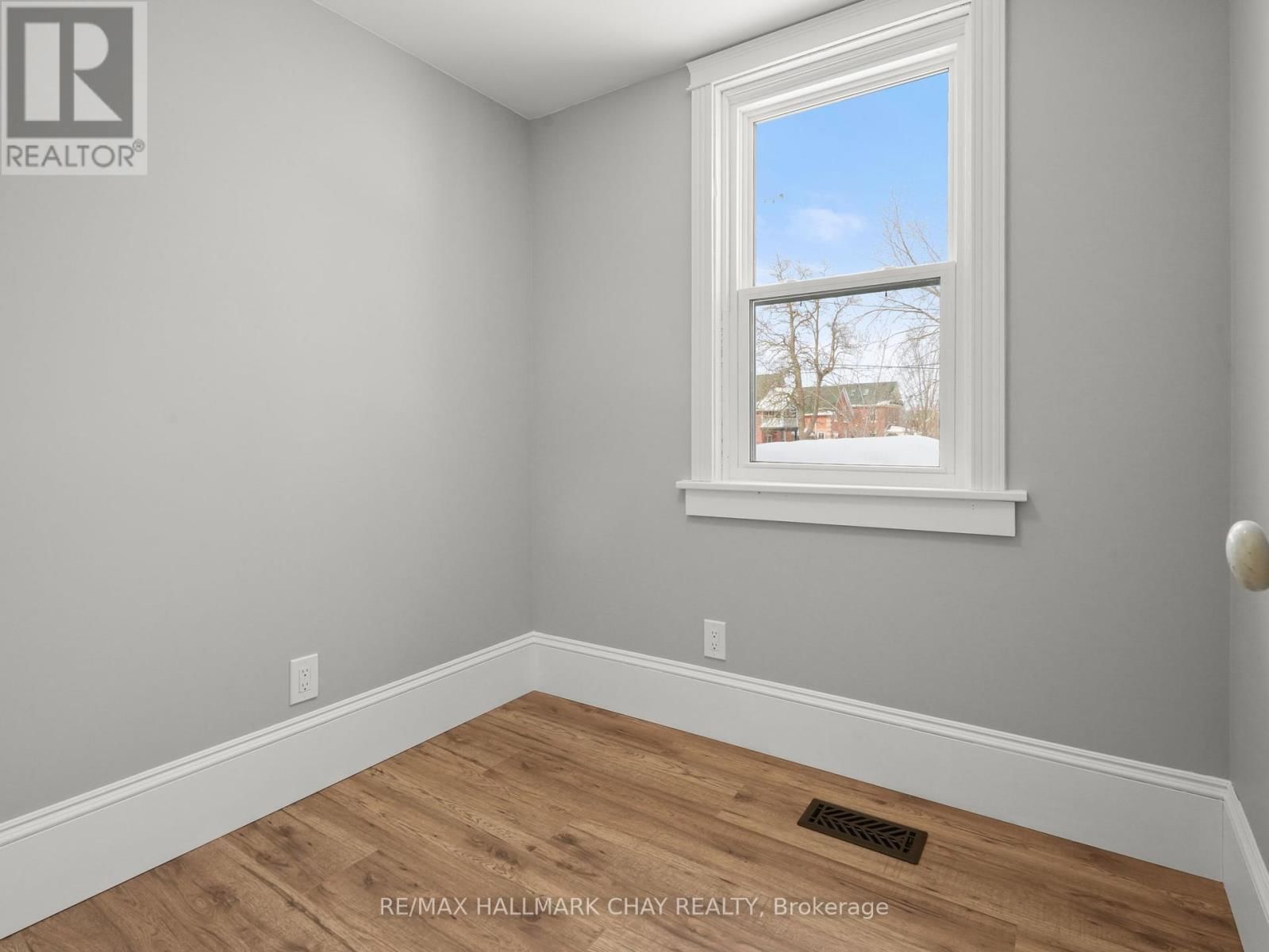 14 WILSON STREET Image 33