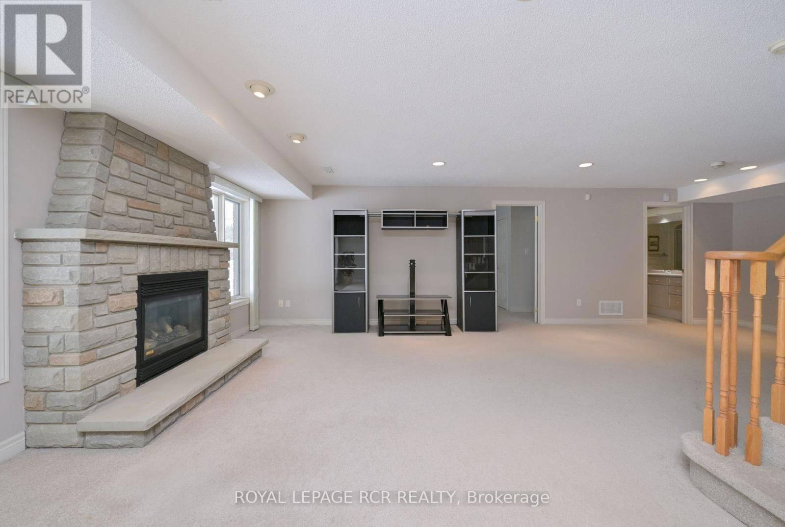 10 FOREST LINK Image 28