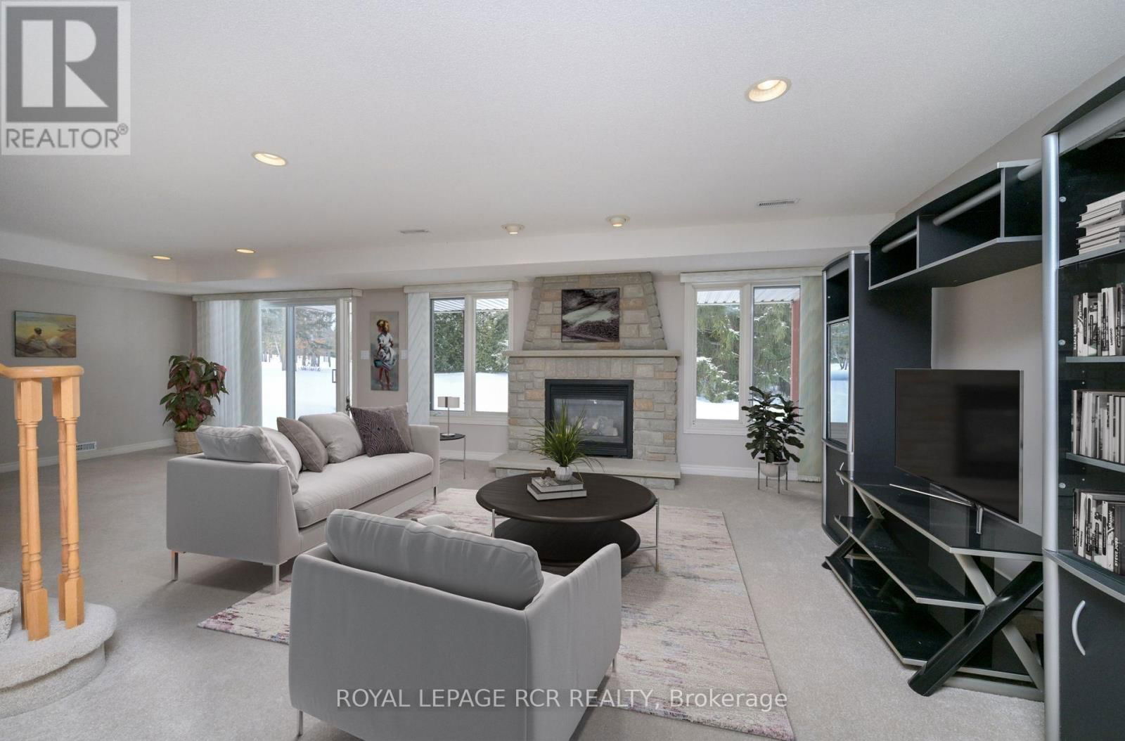 10 FOREST LINK Image 29