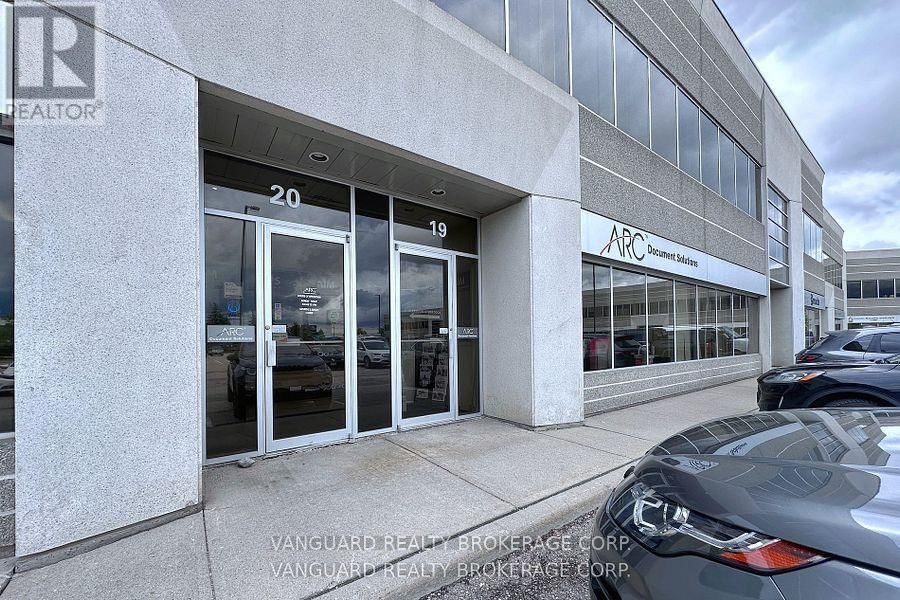 18-20 - 111 ZENWAY BOULEVARD Image 2