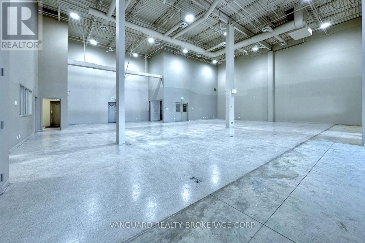 18-20 - 111 ZENWAY BOULEVARD Image 7