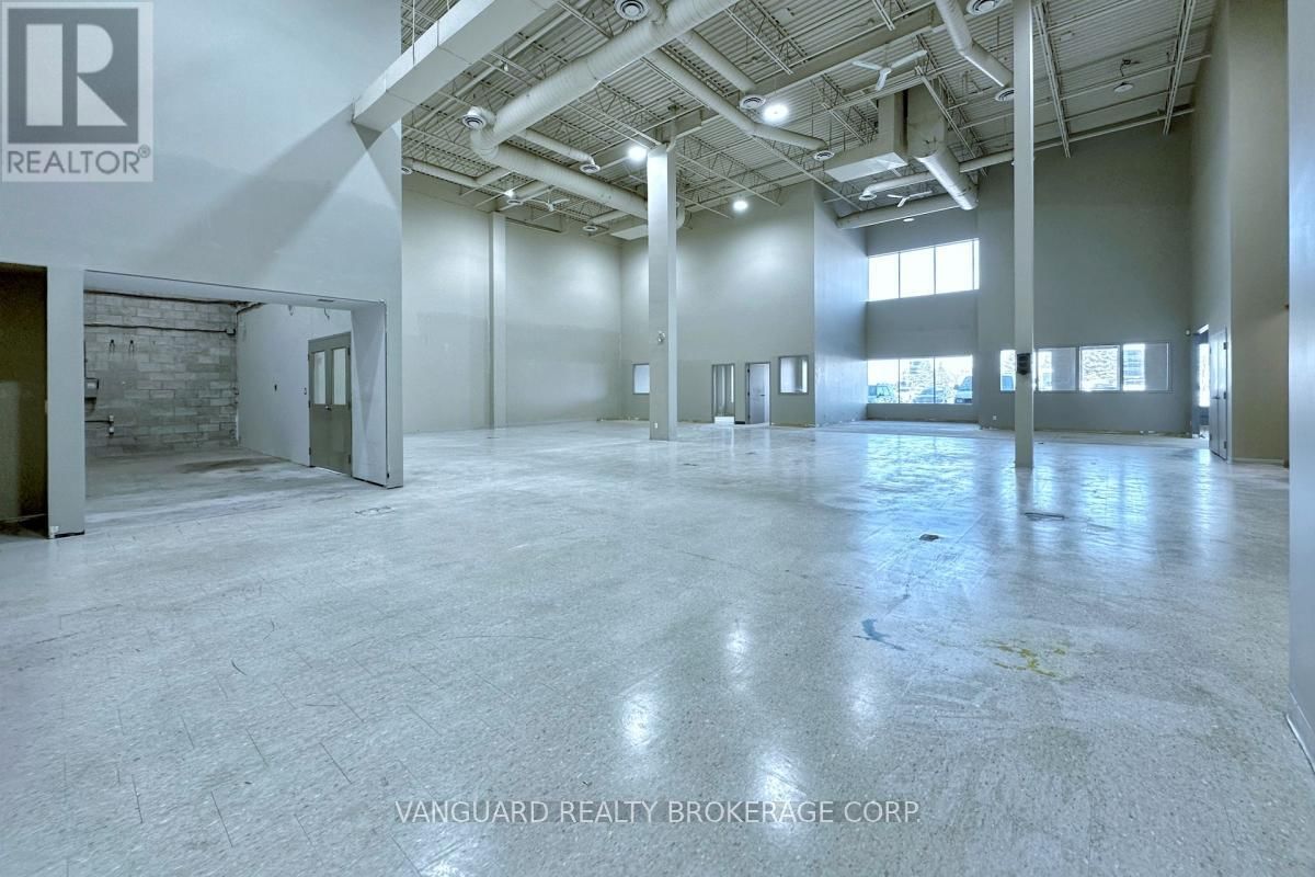 18-20 - 111 ZENWAY BOULEVARD Image 8