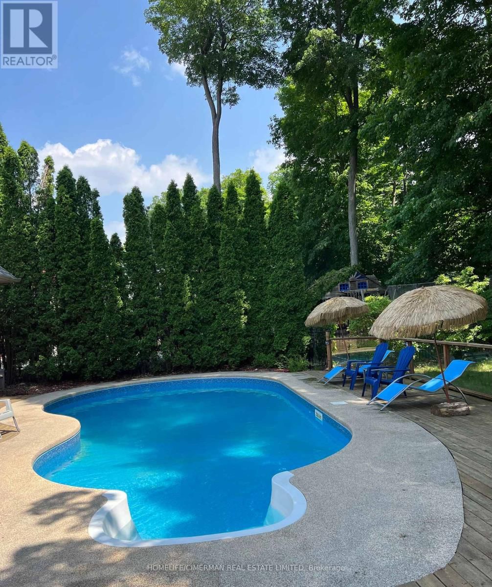 57 TREEGROVE CIRCLE Image 42