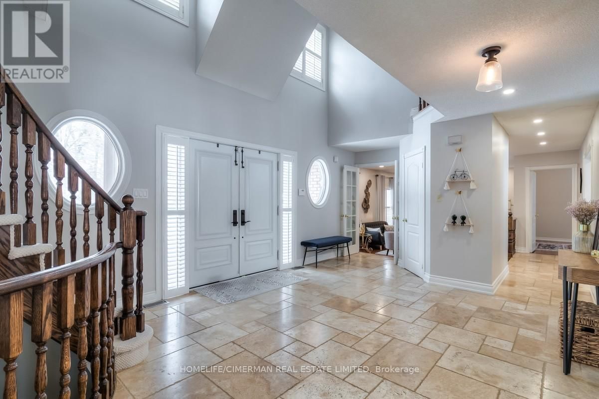 57 TREEGROVE CIRCLE Image 6