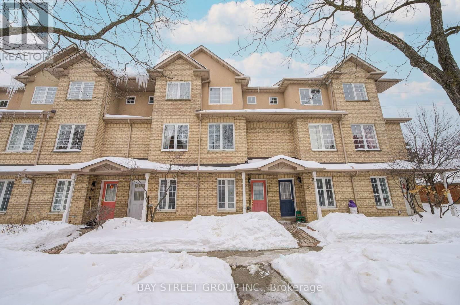 6 - 10 ST MORITZ WAY Image 1