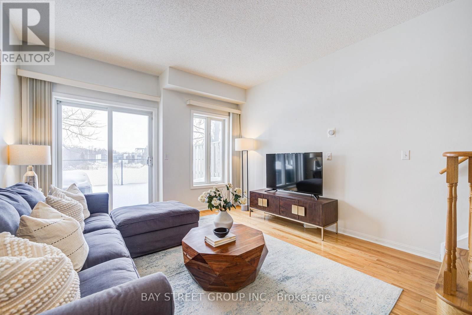 6 - 10 ST MORITZ WAY Image 15