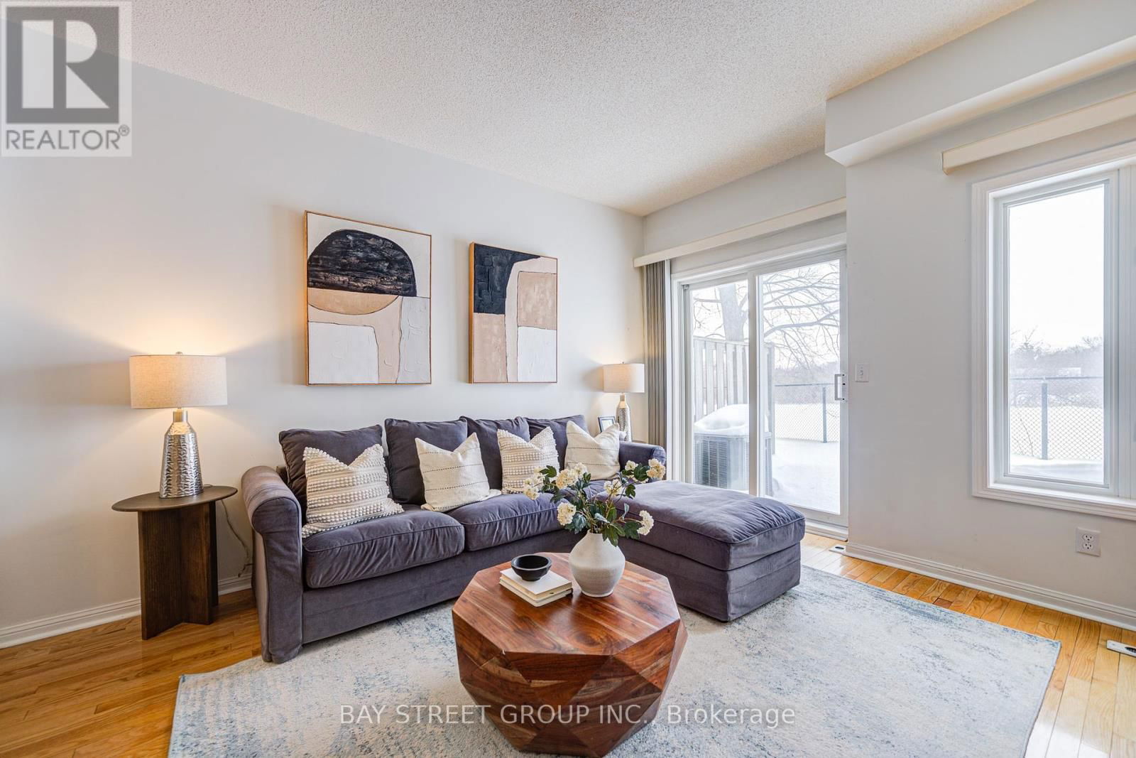 6 - 10 ST MORITZ WAY Image 16