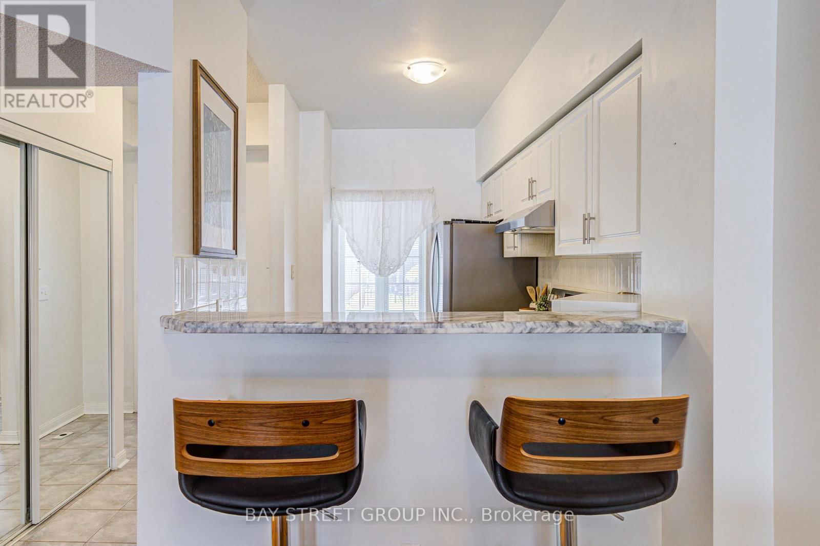 6 - 10 ST MORITZ WAY Image 5