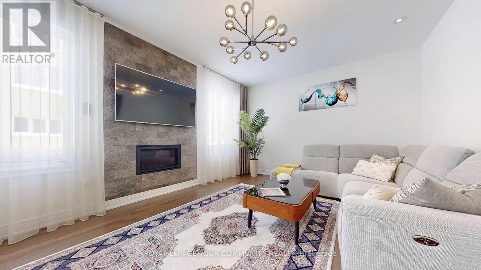 128 BEN SINCLAIR AVENUE Image 13