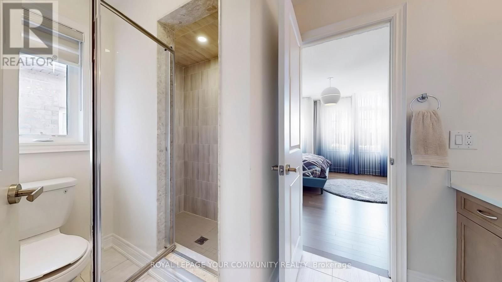 128 BEN SINCLAIR AVENUE Image 35