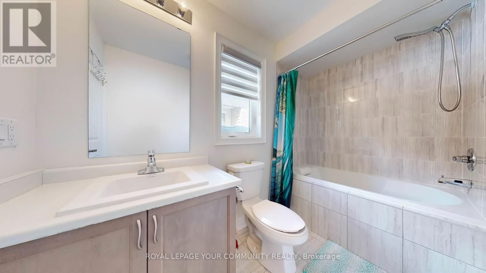 128 BEN SINCLAIR AVENUE Image 40
