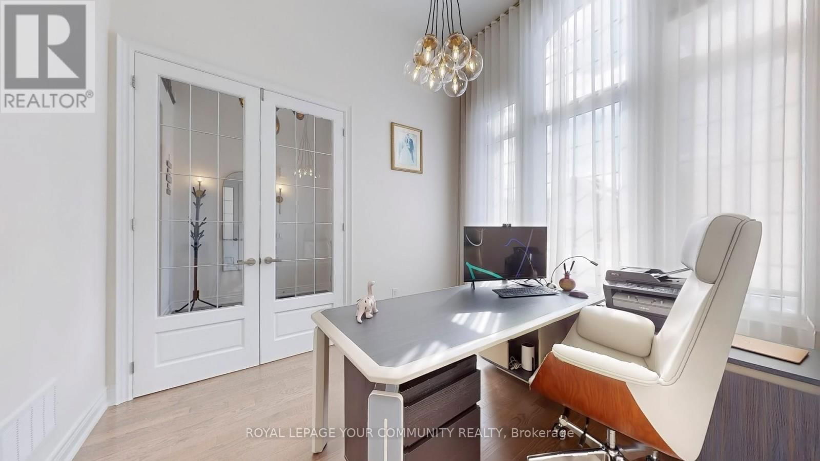 128 BEN SINCLAIR AVENUE Image 6