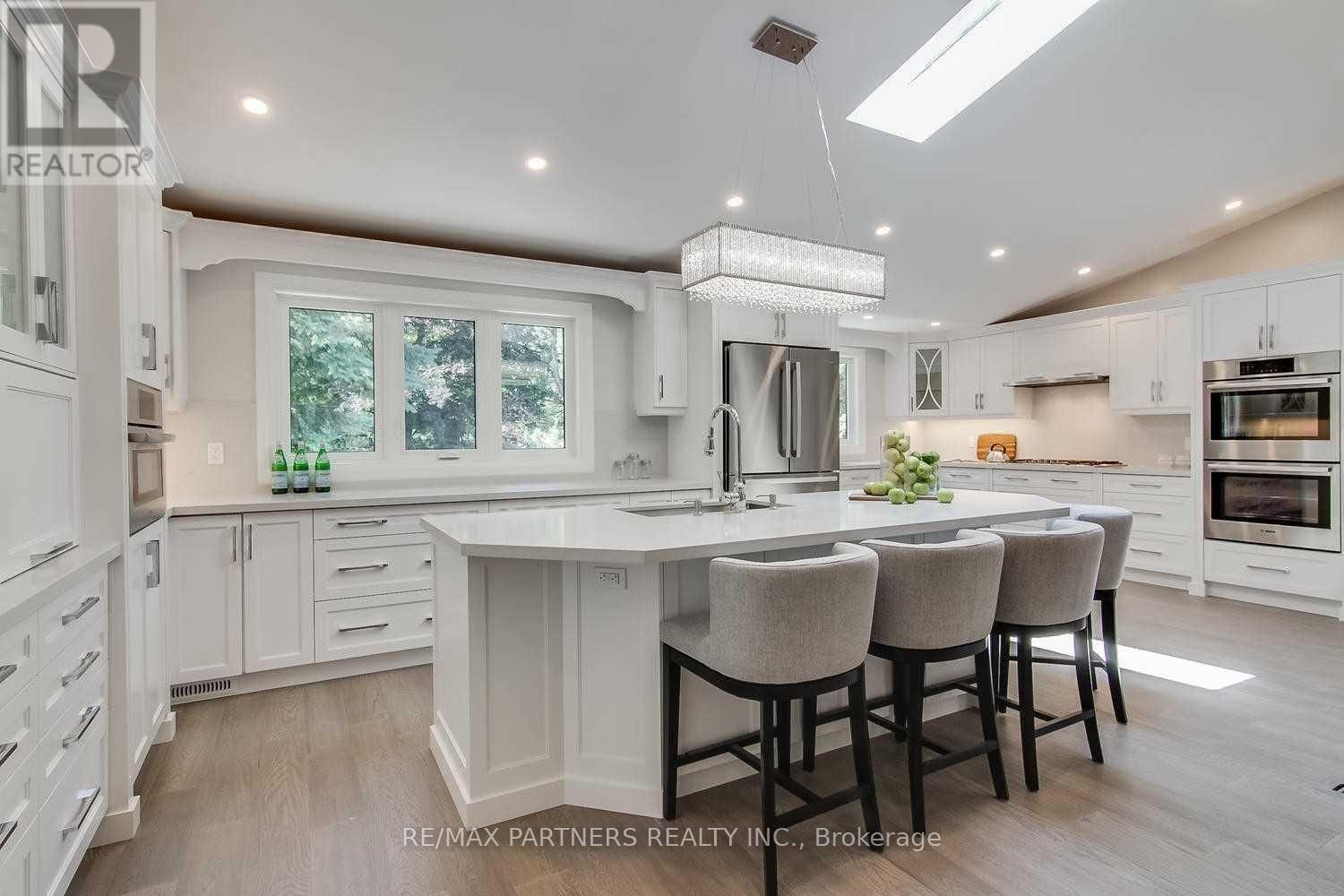 6 FERNWOOD COURT Image 12