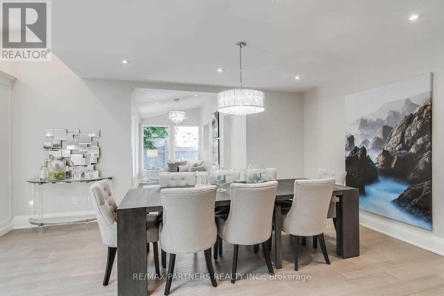 6 FERNWOOD COURT Image 23
