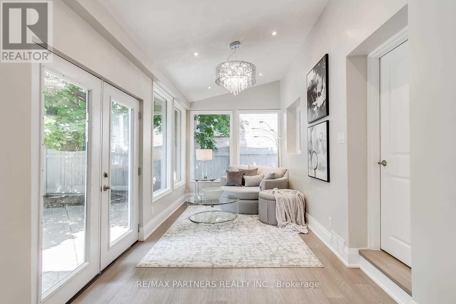 6 FERNWOOD COURT Image 24