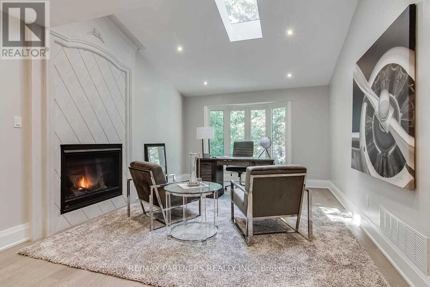 6 FERNWOOD COURT Image 25