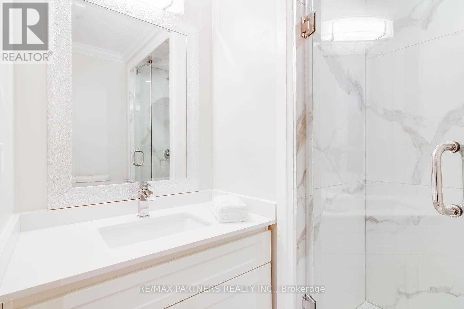 6 FERNWOOD COURT Image 28