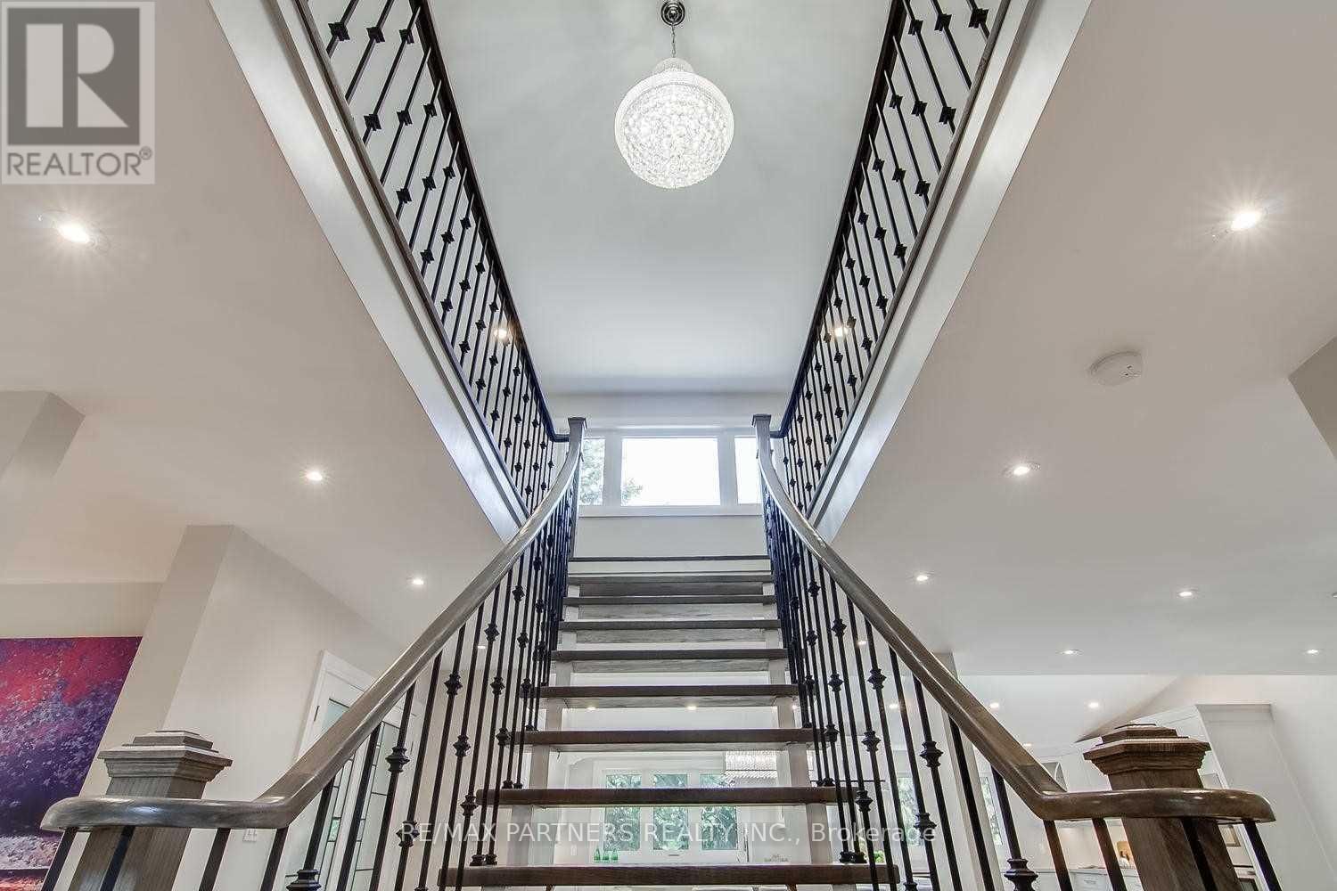 6 FERNWOOD COURT Image 29