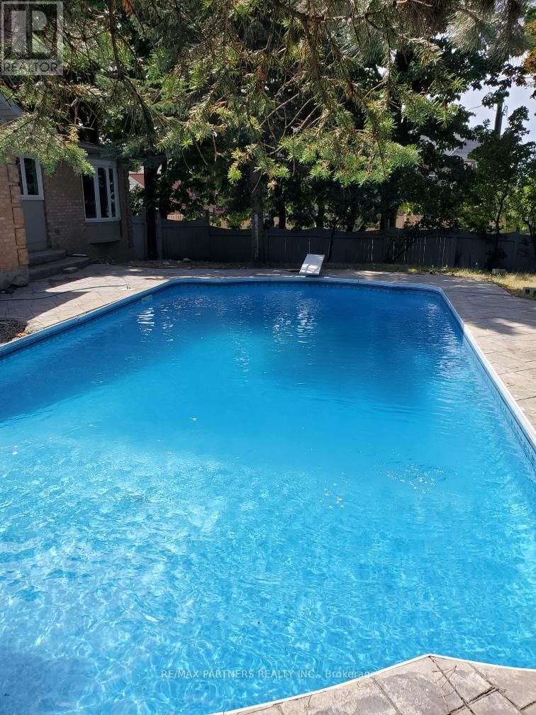 6 FERNWOOD COURT Image 38