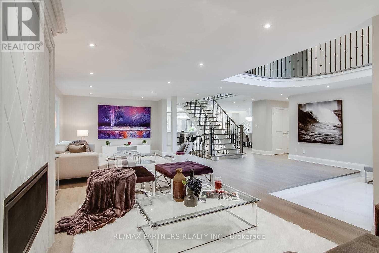 6 FERNWOOD COURT Image 9