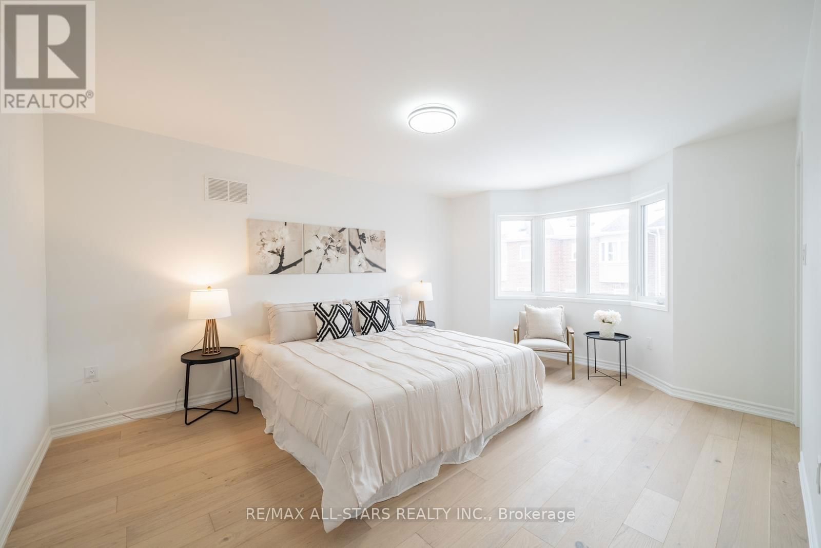 234 SANDALE ROAD Image 29