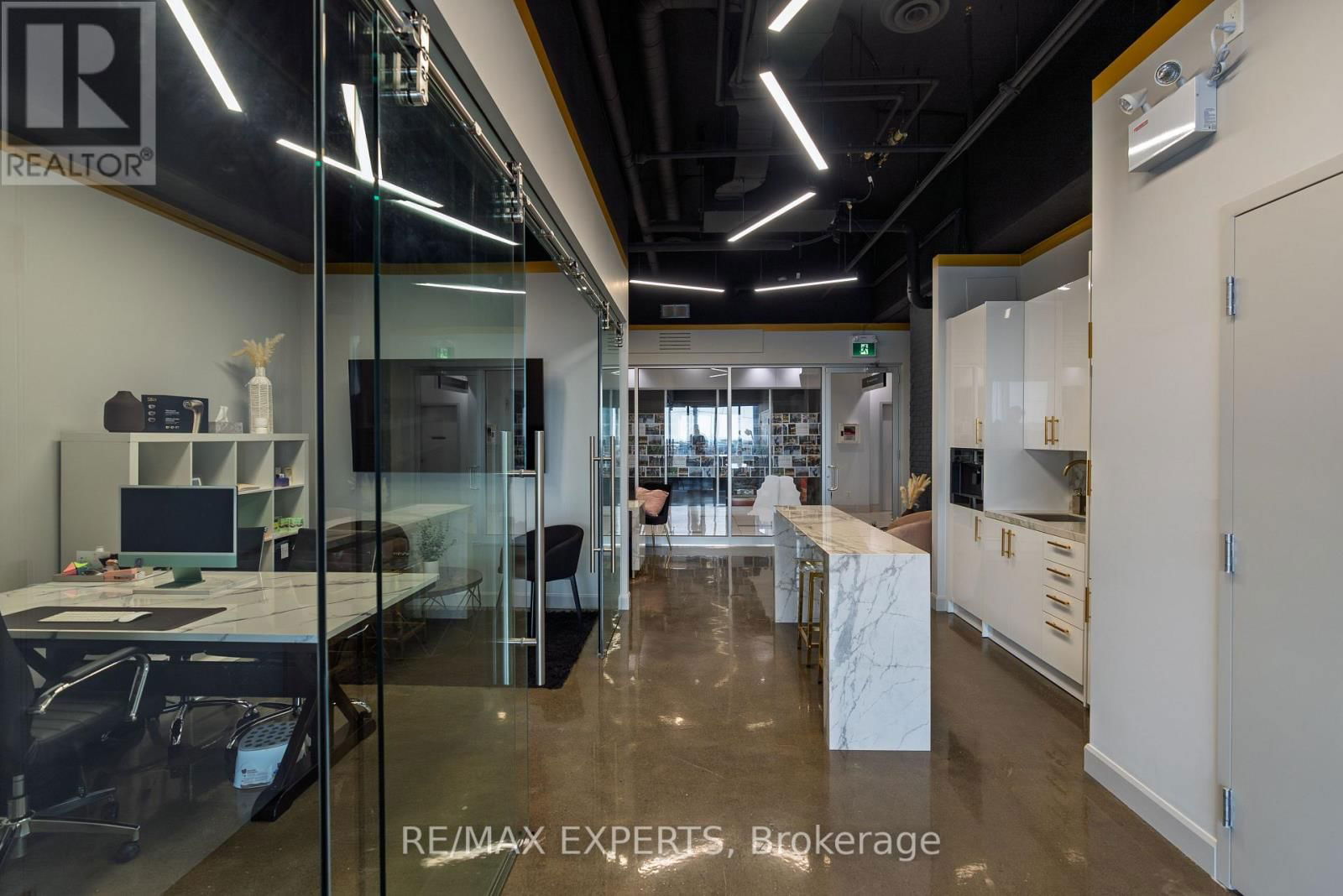 207 - 7777 WESTON ROAD Image 28