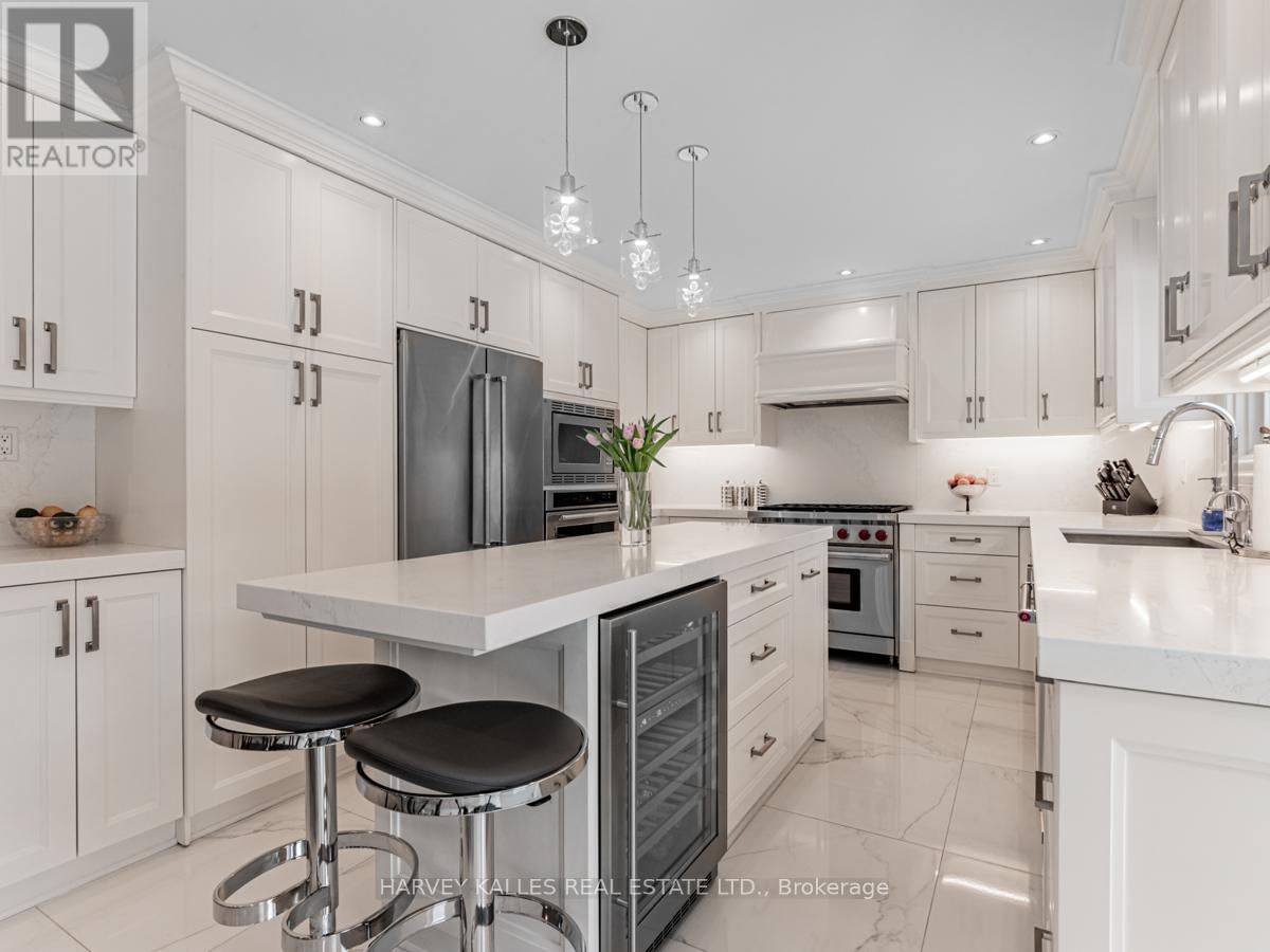 24 EDMUND SEAGER DRIVE Image 13