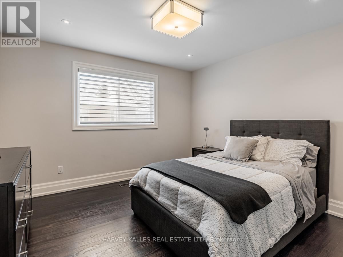 24 EDMUND SEAGER DRIVE Image 28