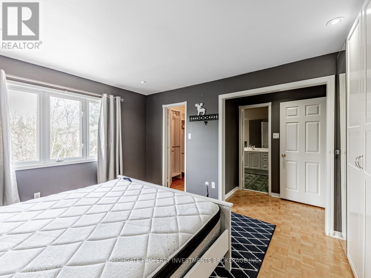 66 RIDGEWAY COURT Image 15