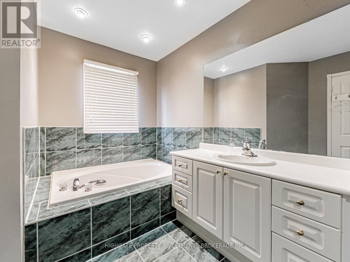 66 RIDGEWAY COURT Image 17