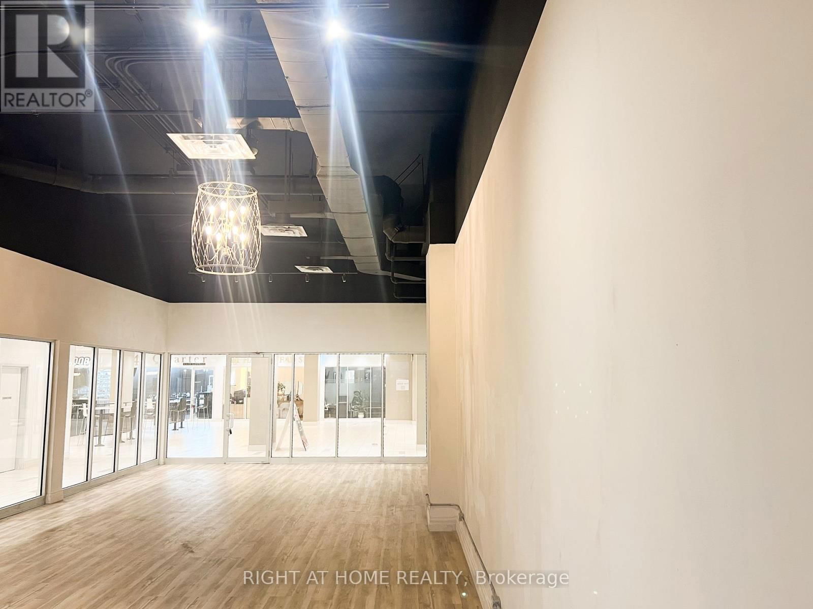 29 - 7777 WESTON ROAD Image 10