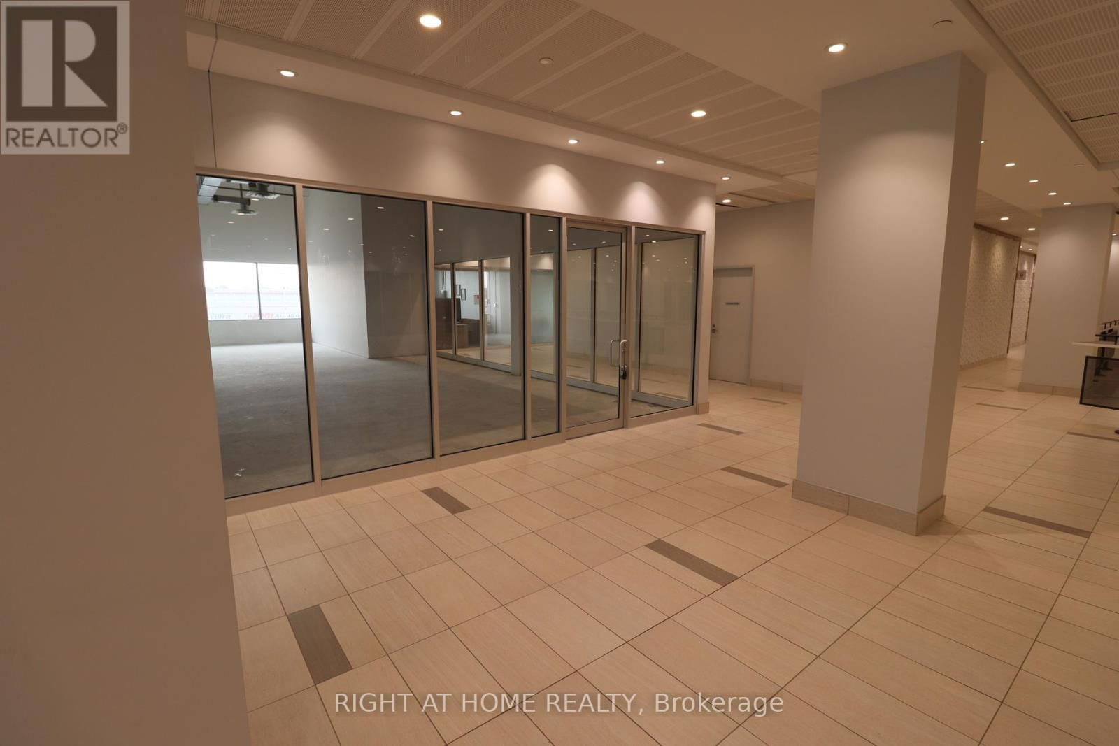 29 - 7777 WESTON ROAD Image 16