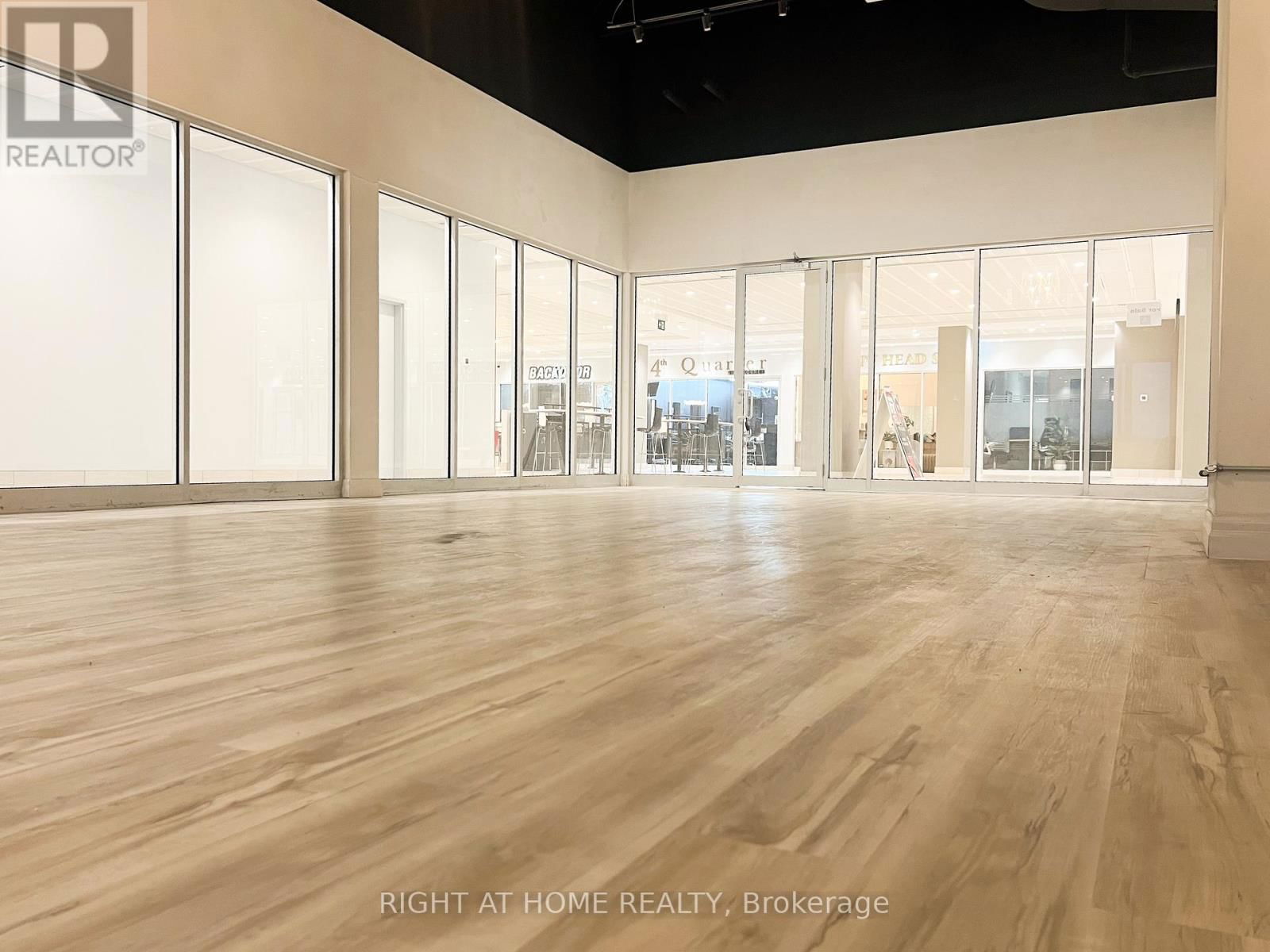 29 - 7777 WESTON ROAD Image 7