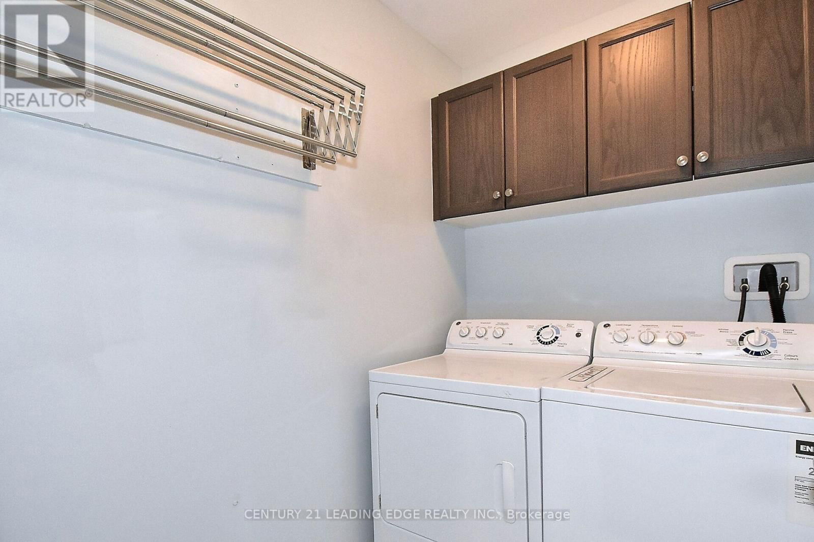 14 RENNIE STREET Image 33