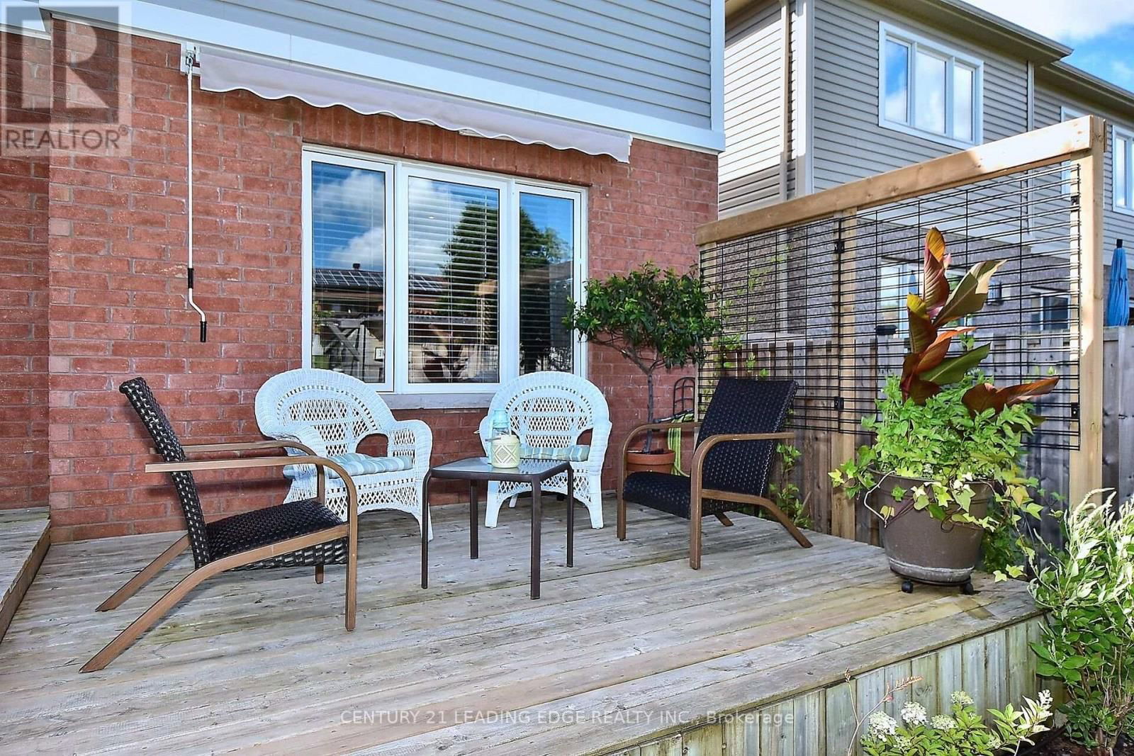 14 RENNIE STREET Image 41