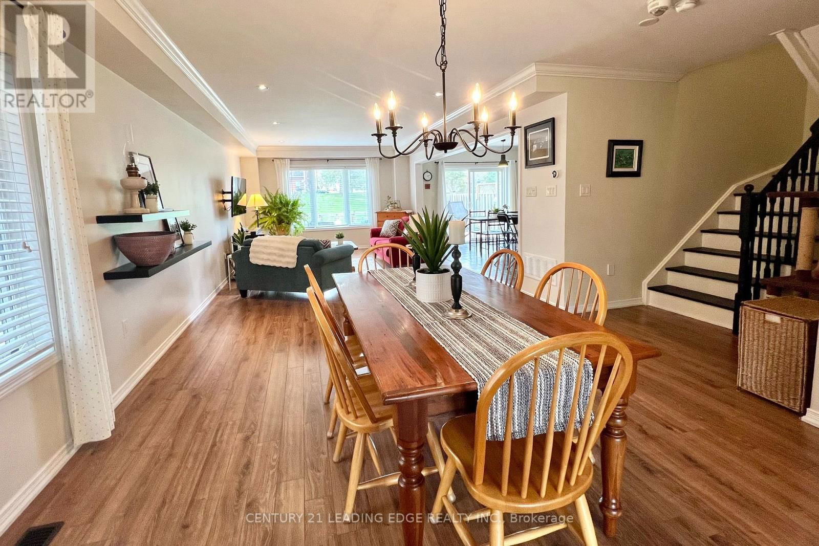 14 RENNIE STREET Image 9