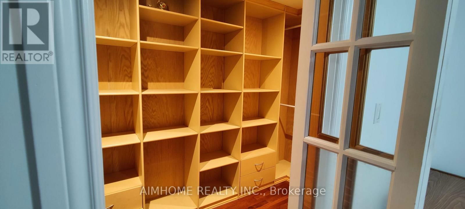 71 ASHMORE CRESCENT Image 10