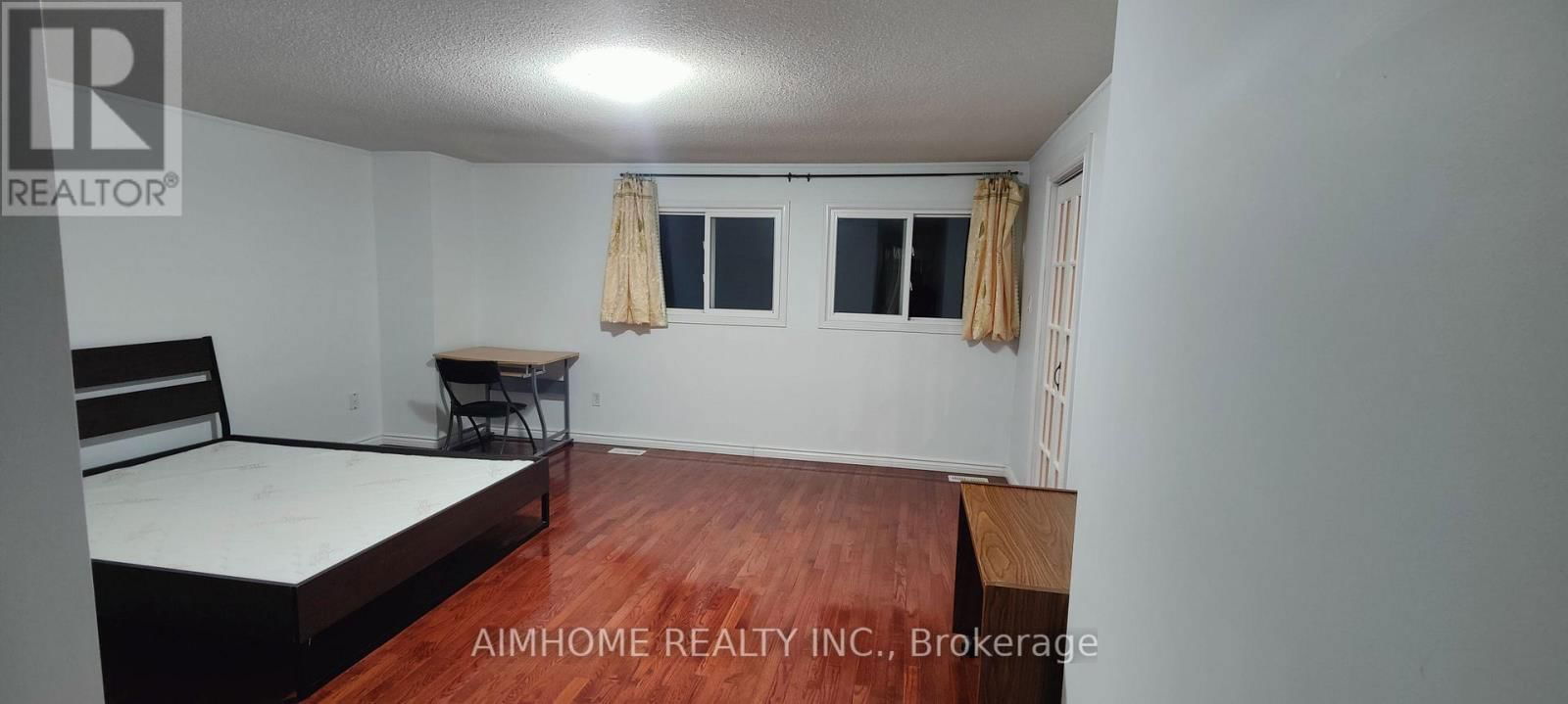 71 ASHMORE CRESCENT Image 20