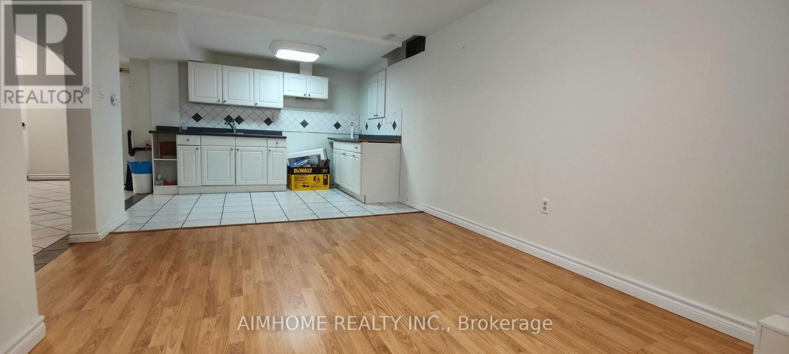 71 ASHMORE CRESCENT Image 21