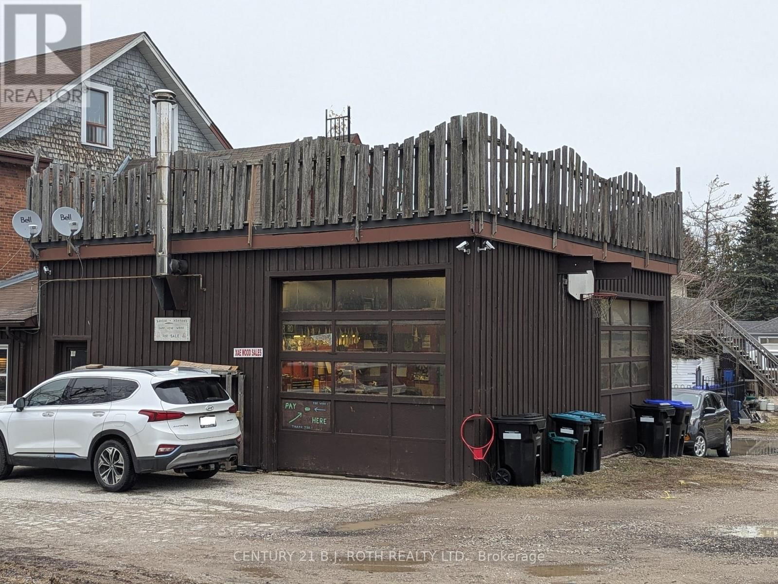3 - 1341 KILLARNEY BCH ROAD Image 1