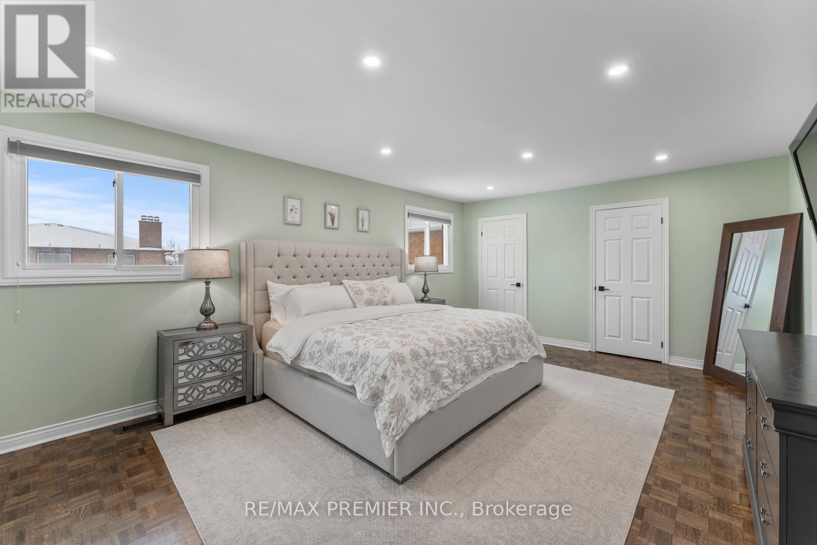 19 CLAUDIA AVENUE Image 18