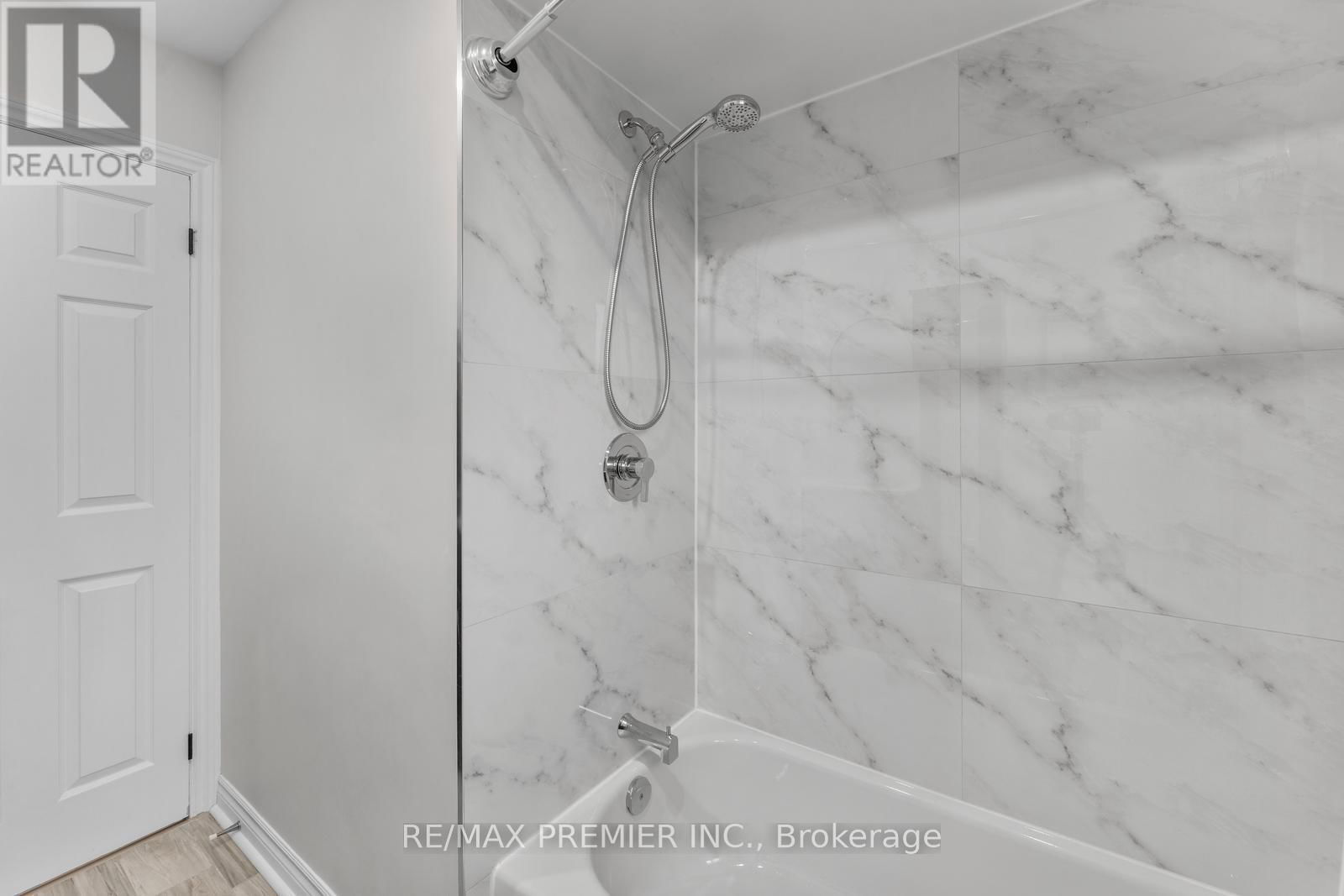 19 CLAUDIA AVENUE Image 23